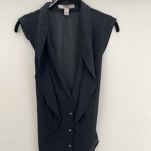 Forever 21 sleeveless blouse